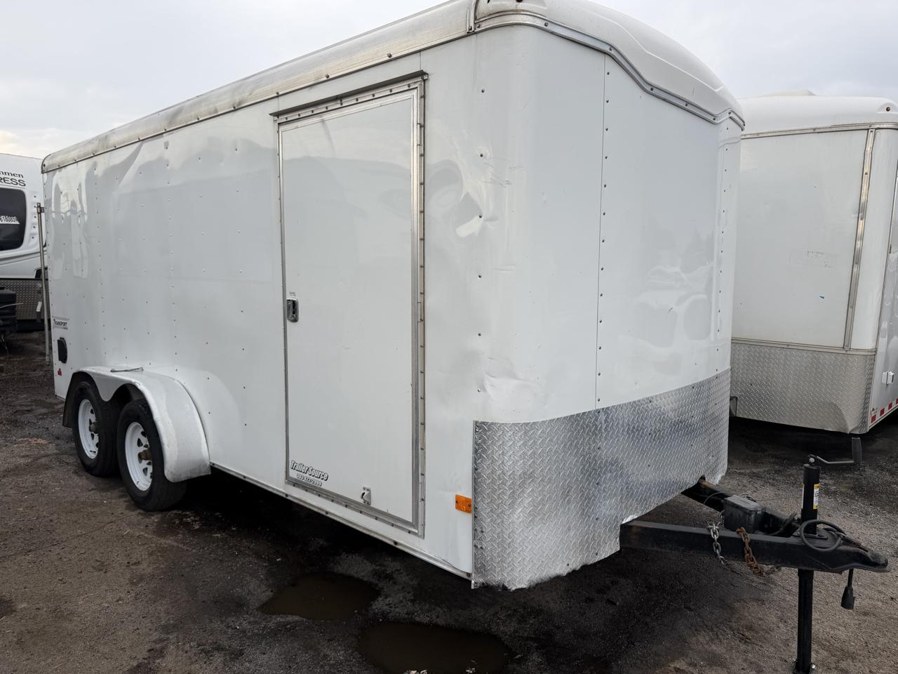 2016 Interstate Trailer Base