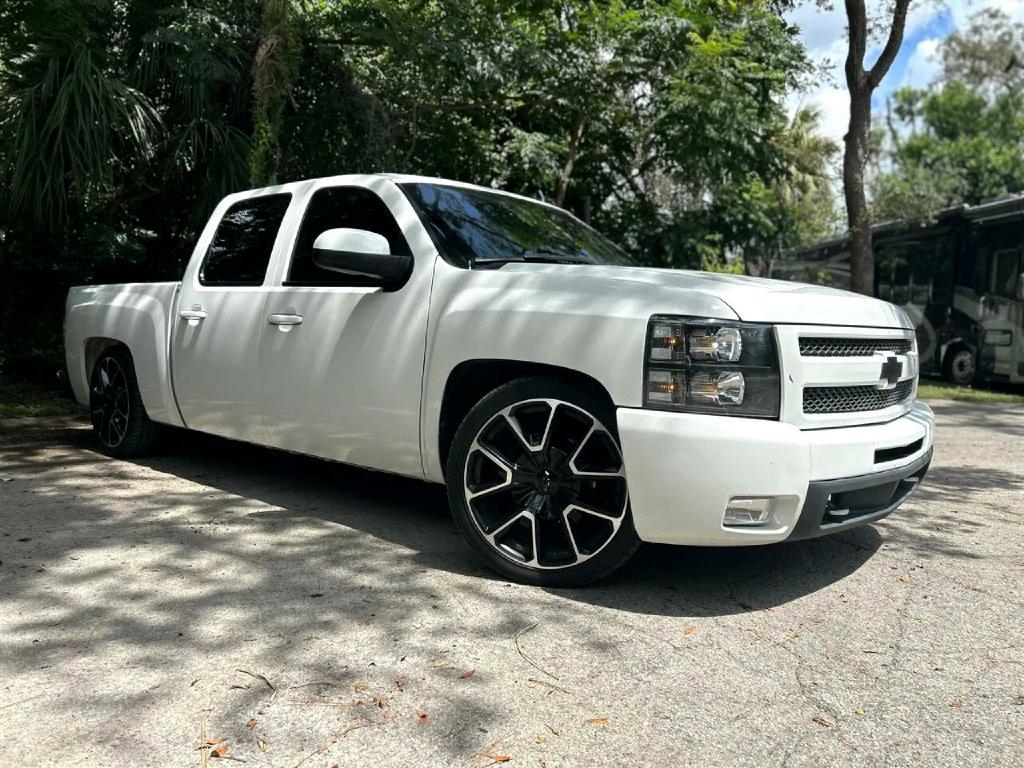 2011 Chevrolet Silverado 1500 LTZ Pickup 4D 5 3/4 ft