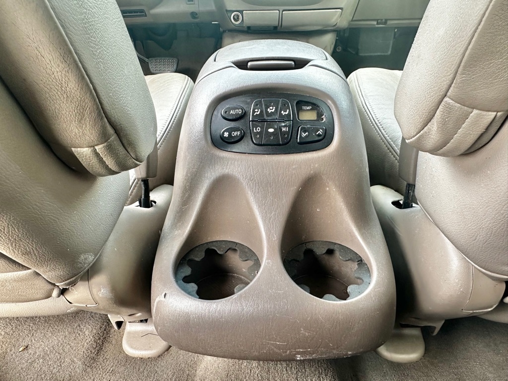 Toyota Sequoia  2001 Toyota Sequoia  2001