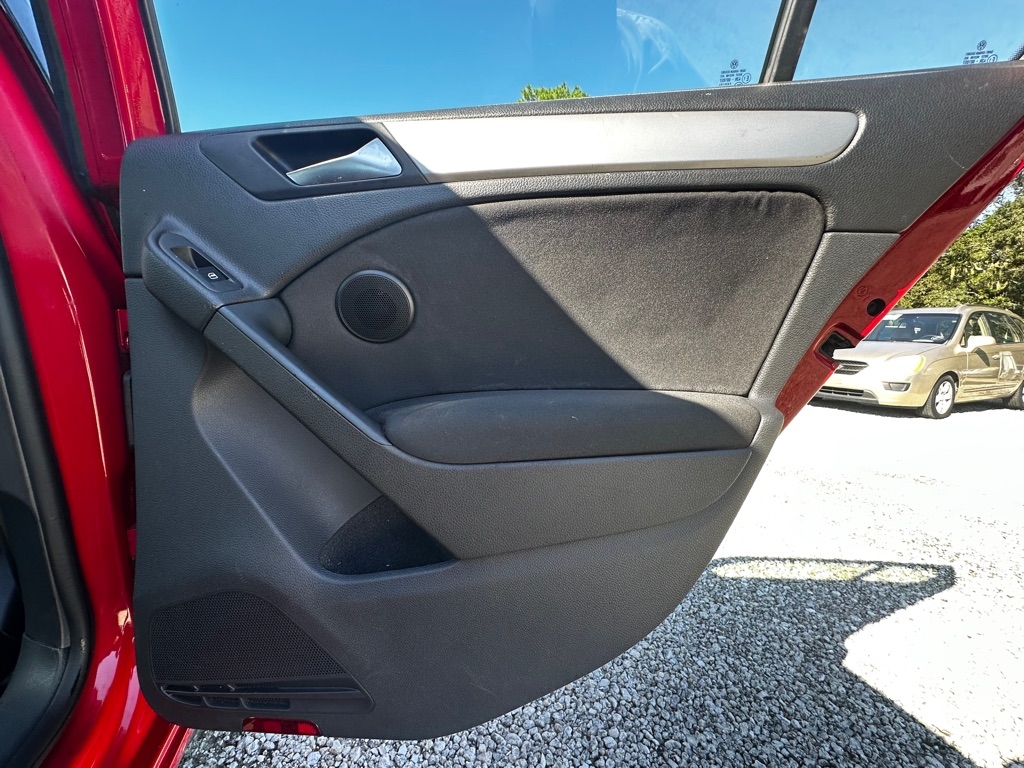 Volkswagen Golf  2013 Volkswagen Golf  2013