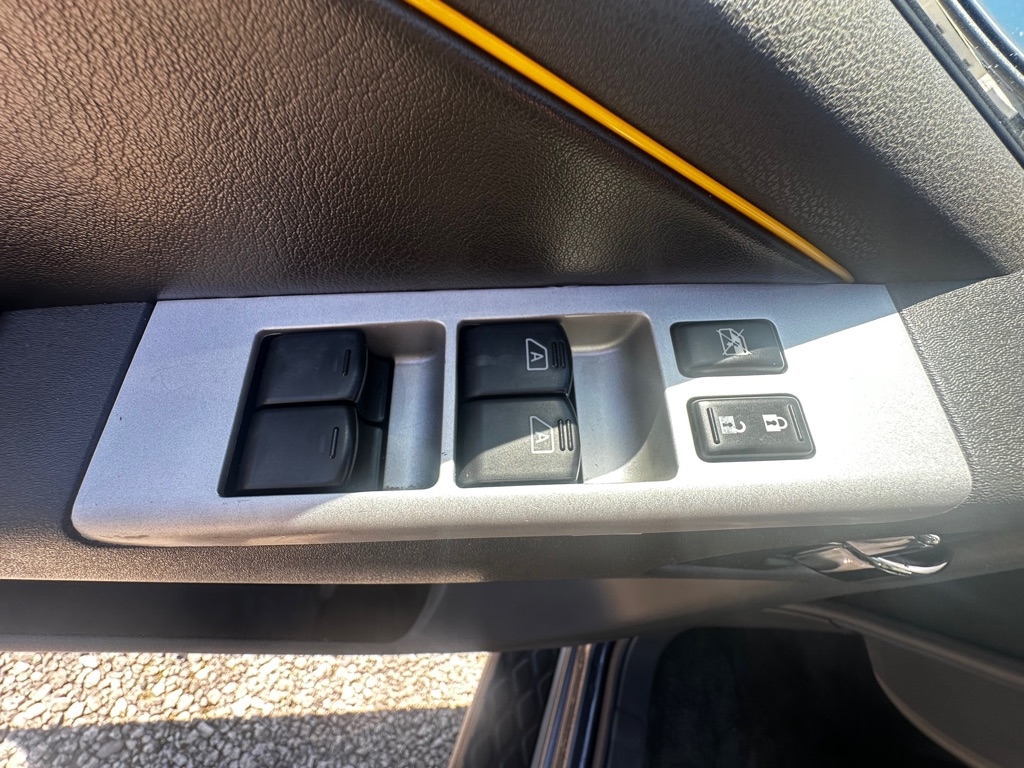 Nissan Pathfinder  2011 Nissan Pathfinder  2011