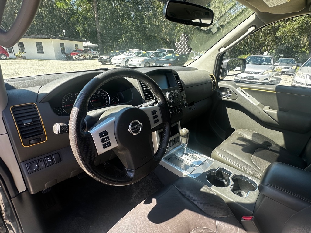 Nissan Pathfinder  2011 Nissan Pathfinder  2011