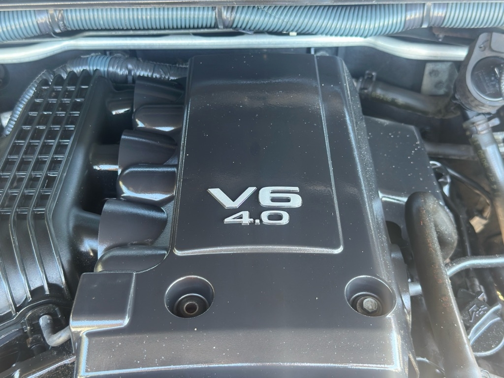 Nissan Pathfinder  2011 Nissan Pathfinder  2011