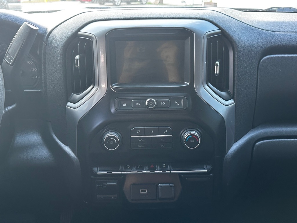 Chevrolet Silverado 1500  2020