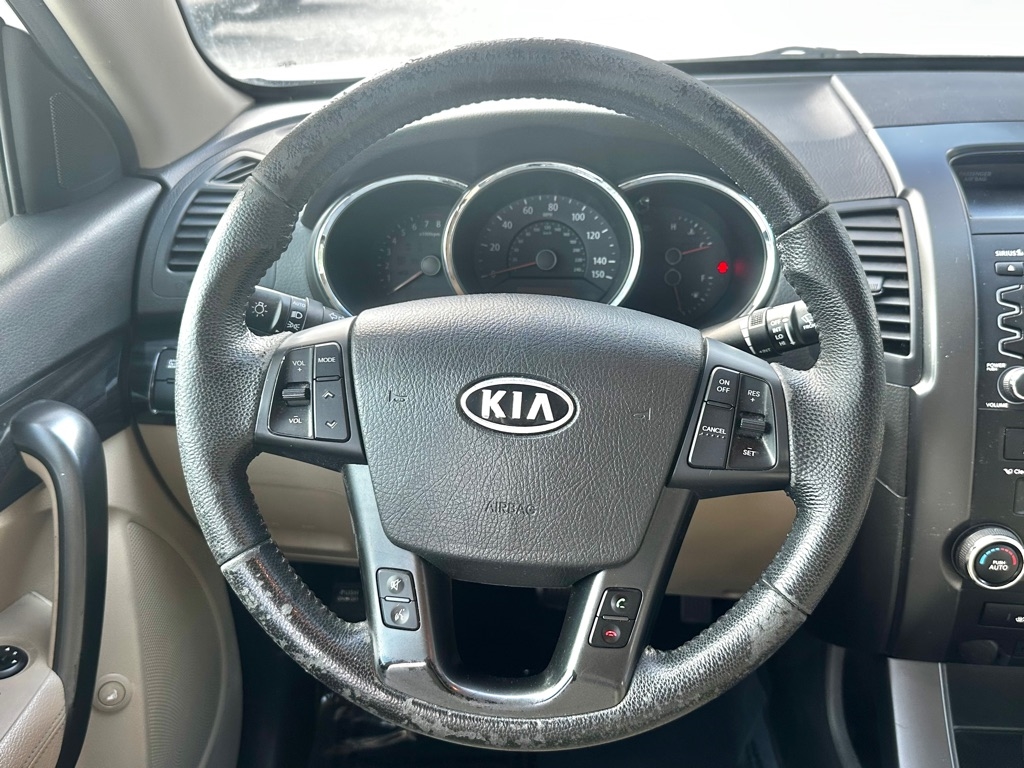 Kia Sorento  2011