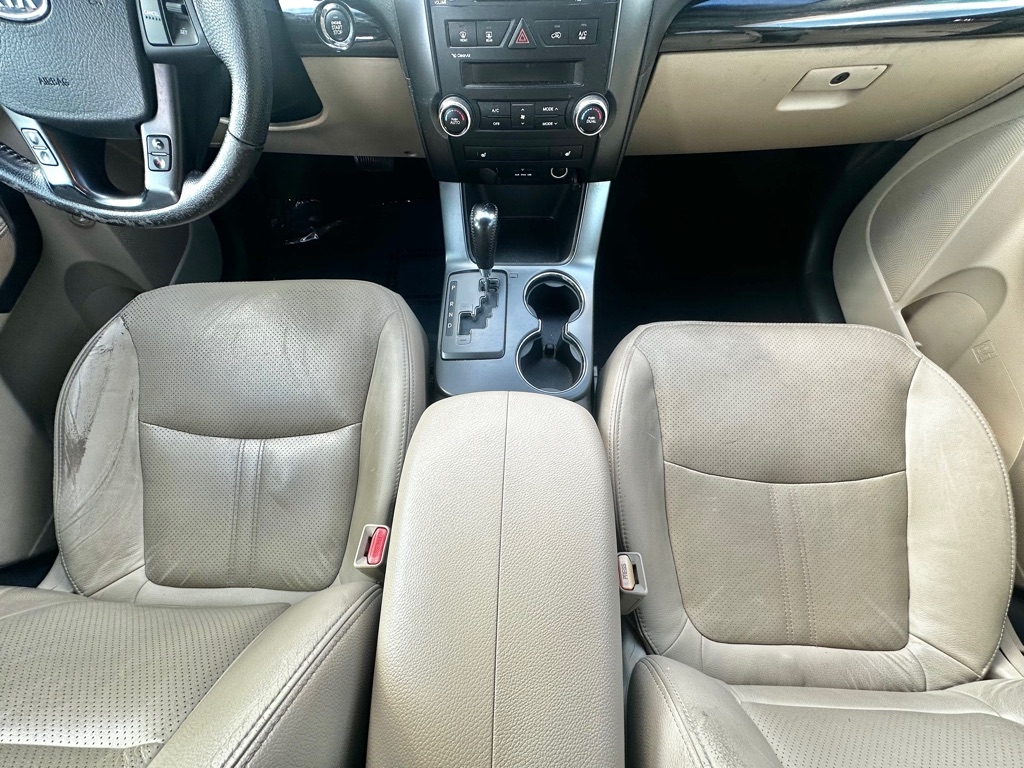 Kia Sorento  2011