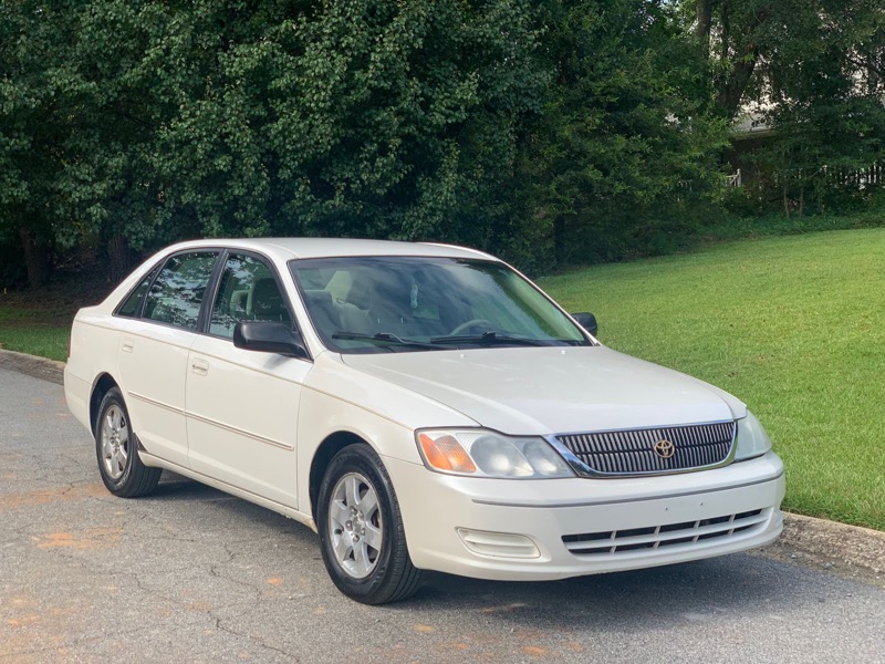 2000 Toyota Avalon 4dr Sdn XL (Natl)