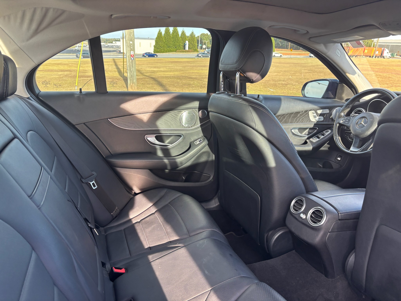 Mercedes-Benz C-Class C300 4MATIC Sedan 2015 Mercedes-Benz C-Class C300 4MATIC Sedan 2015