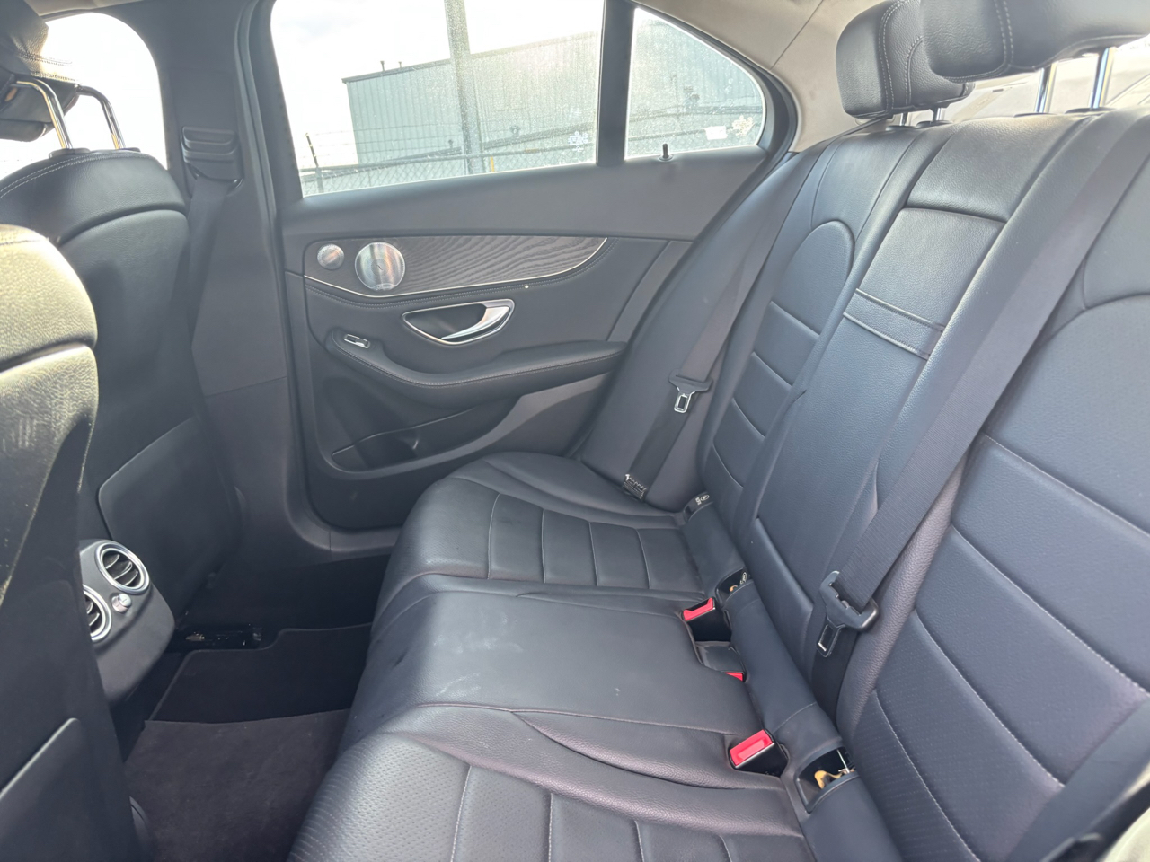 Mercedes-Benz C-Class C300 4MATIC Sedan 2015 Mercedes-Benz C-Class C300 4MATIC Sedan 2015