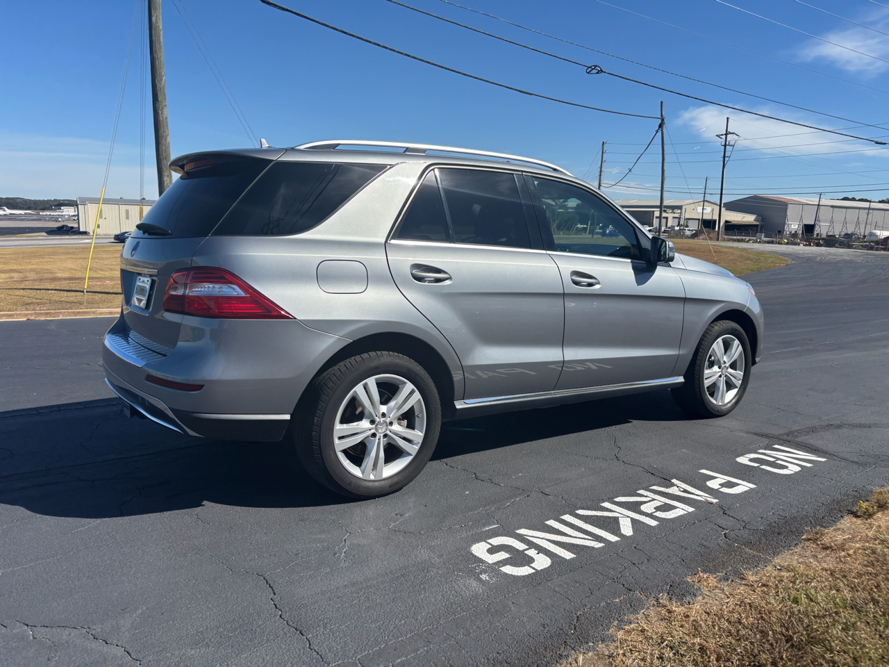 Mercedes-Benz M-Class ML350 4MATIC 2013 Mercedes-Benz M-Class ML350 4MATIC 2013