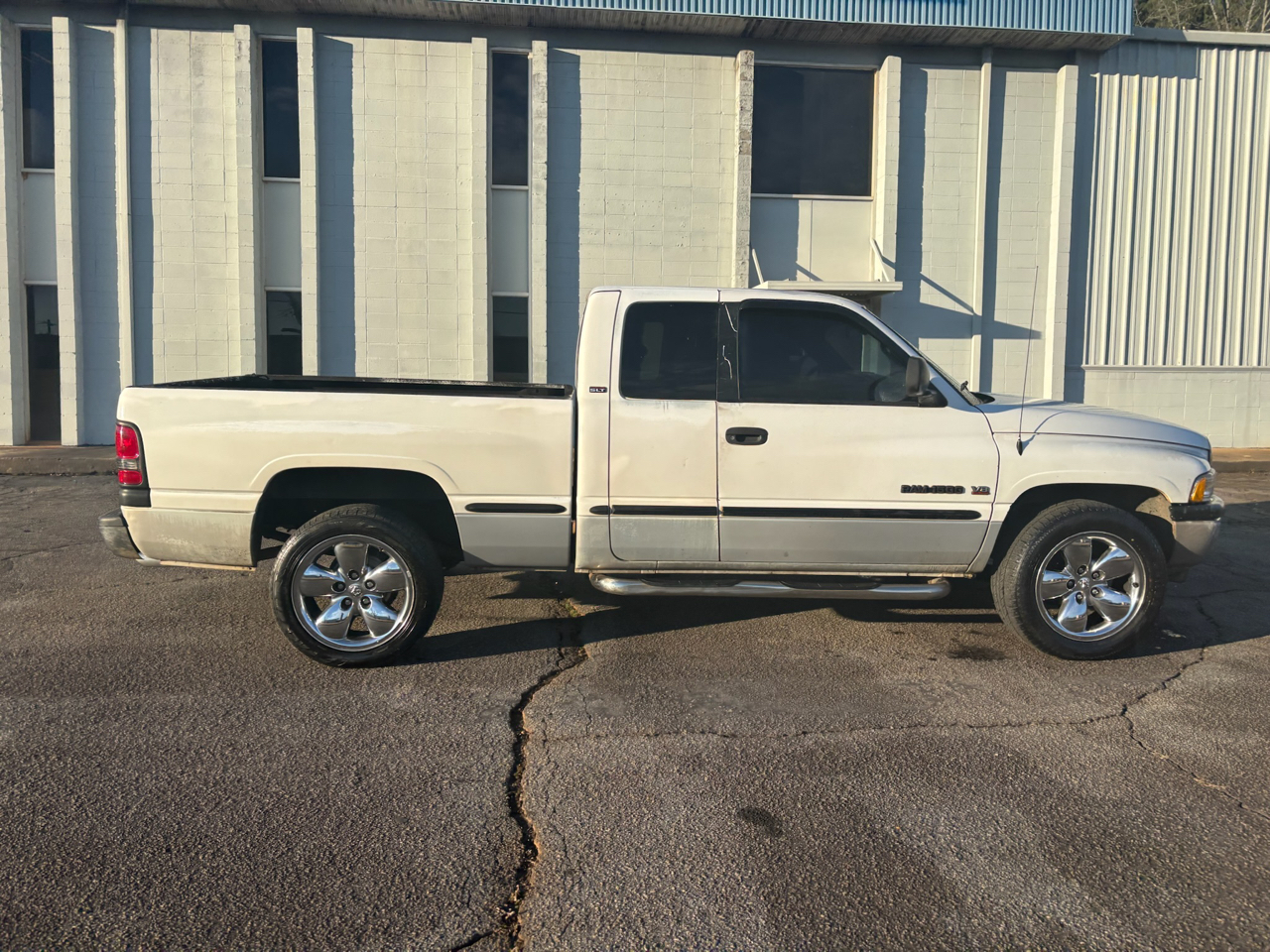 Dodge Ram 1500 Quad Cab 6.5-ft. Bed 2WD 1998
