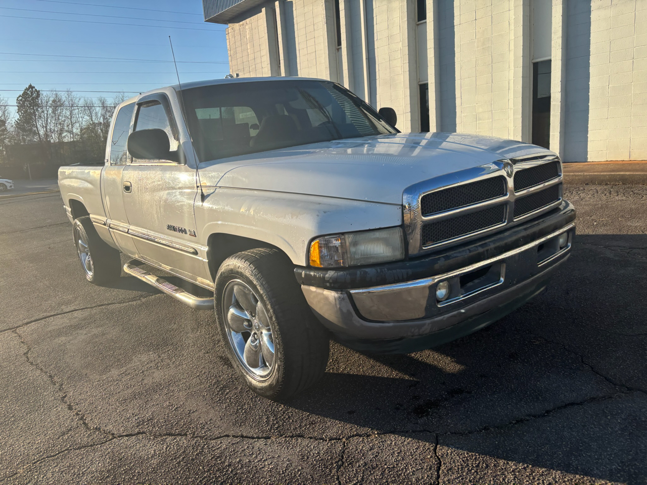 Dodge Ram 1500 Quad Cab 6.5-ft. Bed 2WD 1998