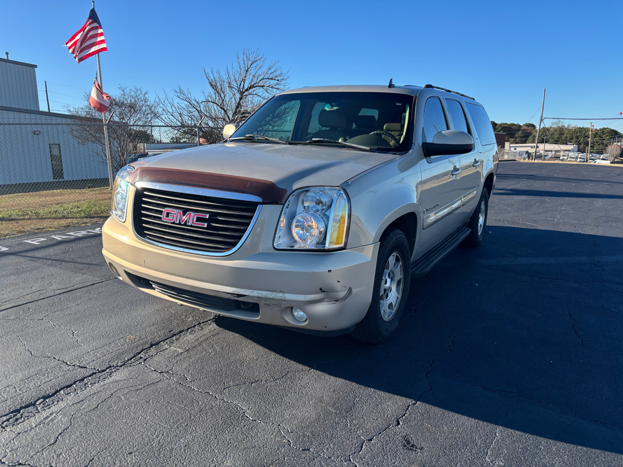 GMC Yukon XL SLE-1 1/2 Ton 2WD 2007
