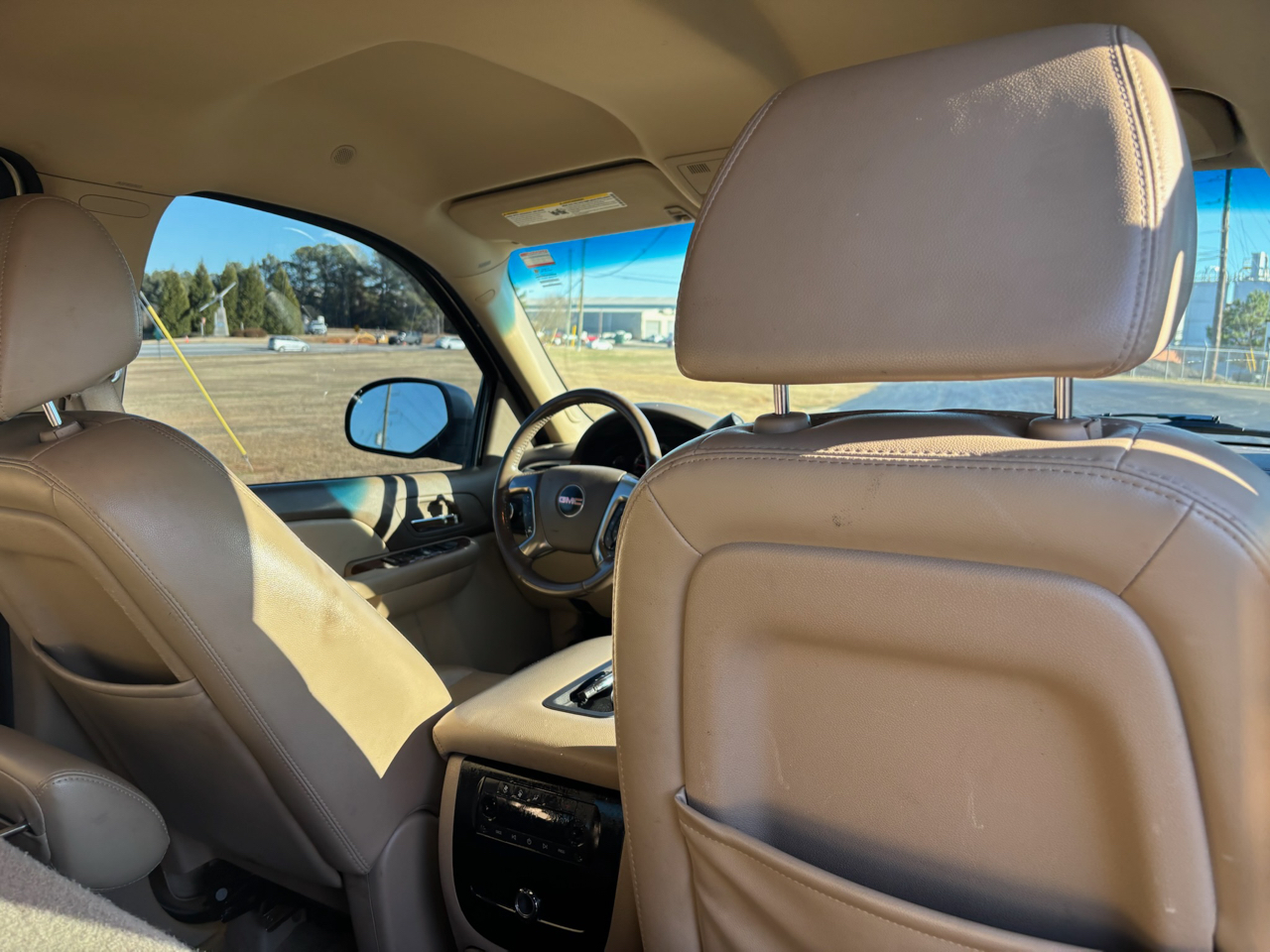 GMC Yukon XL SLE-1 1/2 Ton 2WD 2007