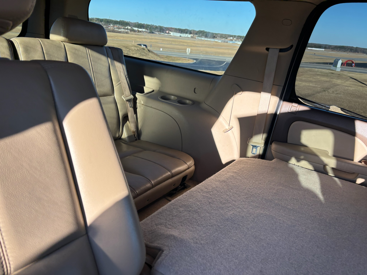 GMC Yukon XL SLE-1 1/2 Ton 2WD 2007