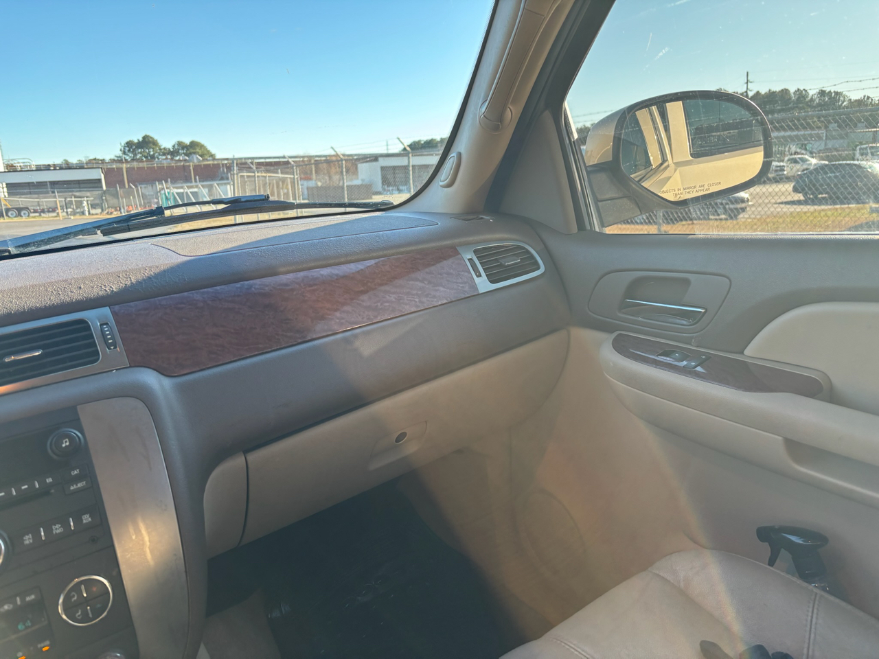 GMC Yukon XL SLE-1 1/2 Ton 2WD 2007