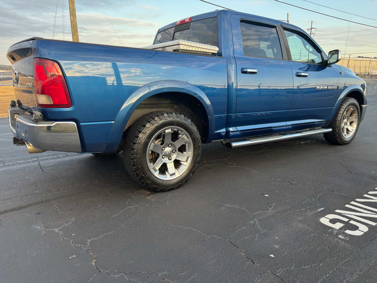 RAM 1500 Sport Crew Cab 4WD 2011