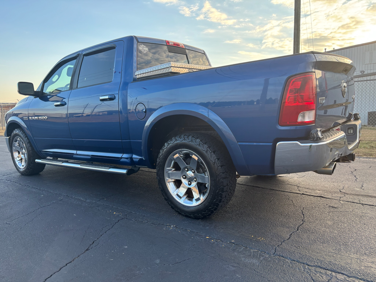 RAM 1500 Sport Crew Cab 4WD 2011