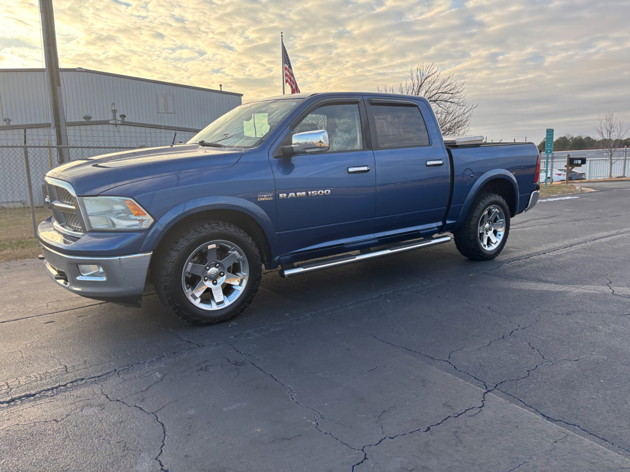 RAM 1500 Sport Crew Cab 4WD 2011