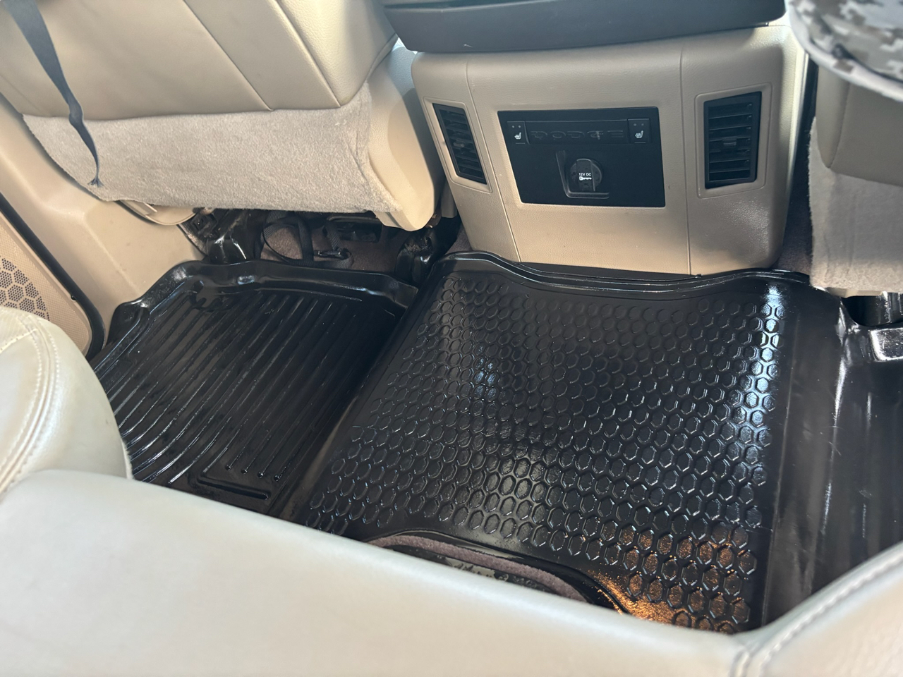 RAM 1500 Sport Crew Cab 4WD 2011