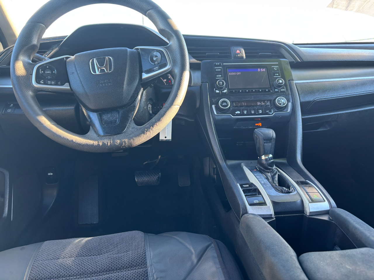 Honda Civic LX Sedan CVT 2018