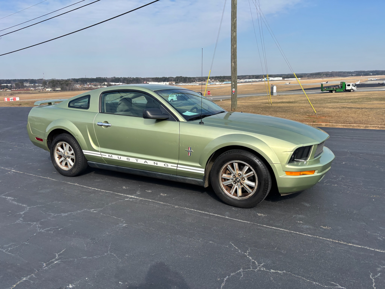 Ford Mustang V6 Standard Coupe 2006