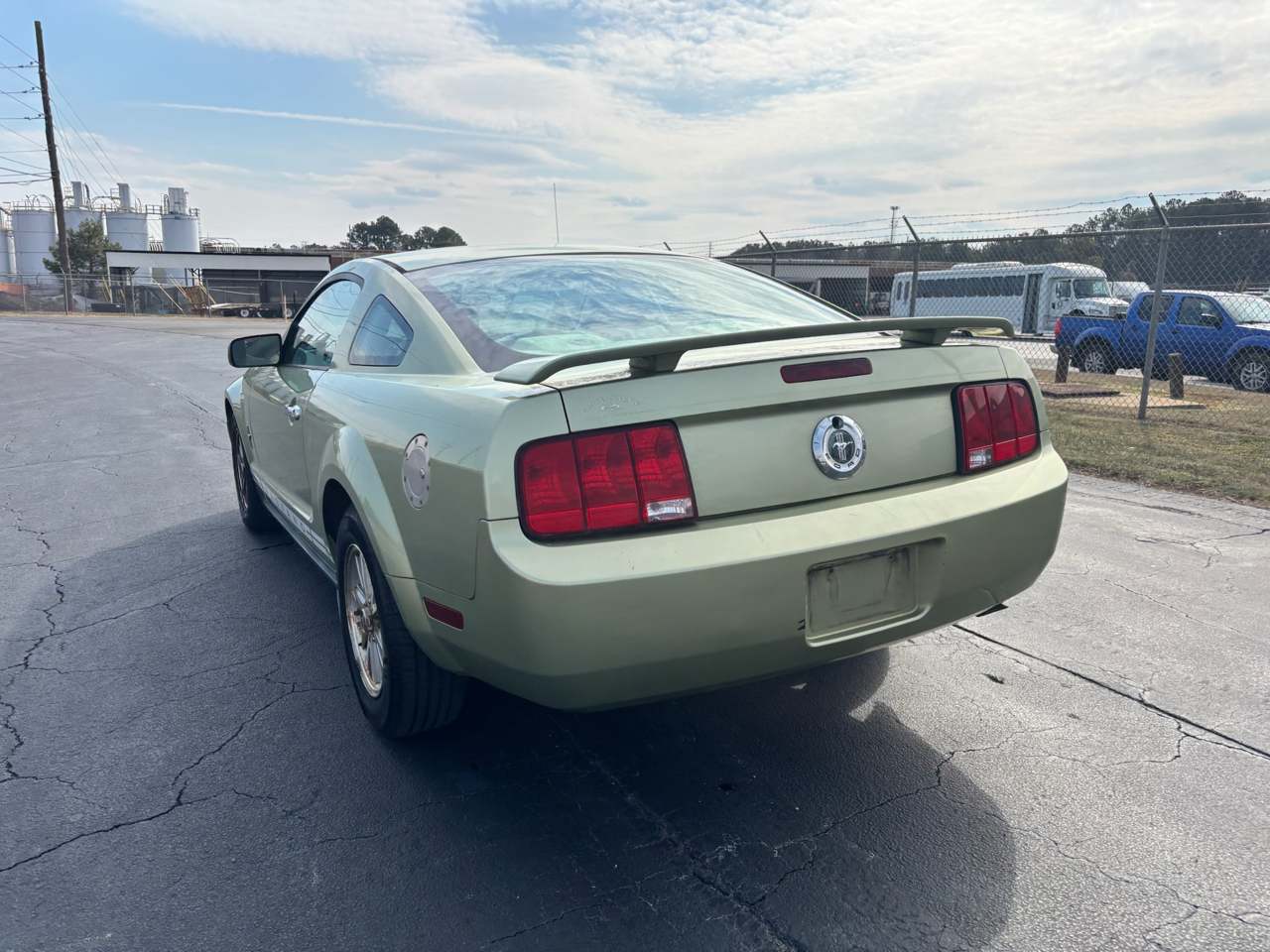 Ford Mustang V6 Standard Coupe 2006