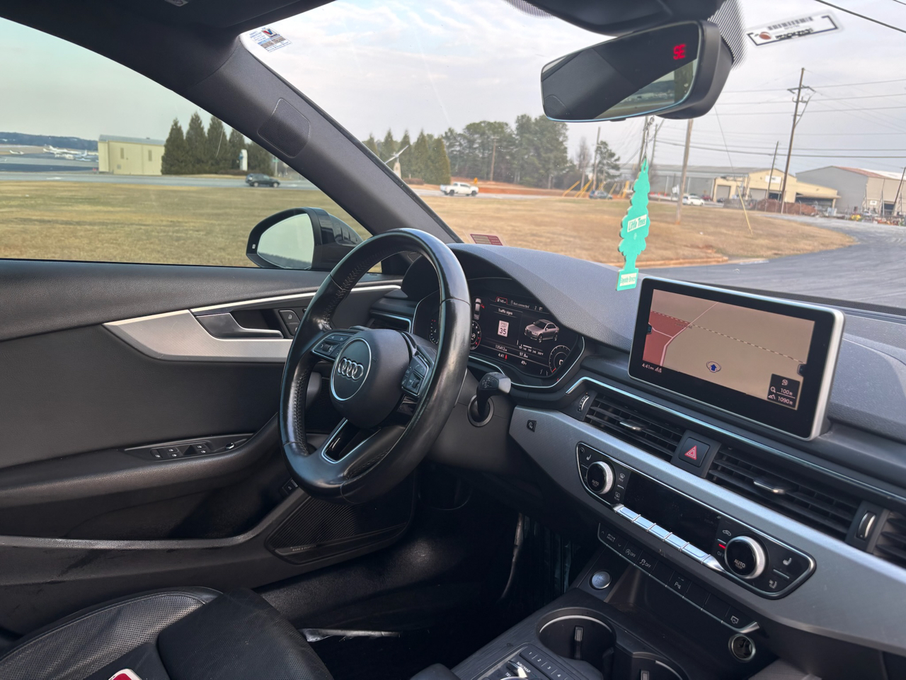 Audi A4 2.0T Prestige quattro Sedan 2017