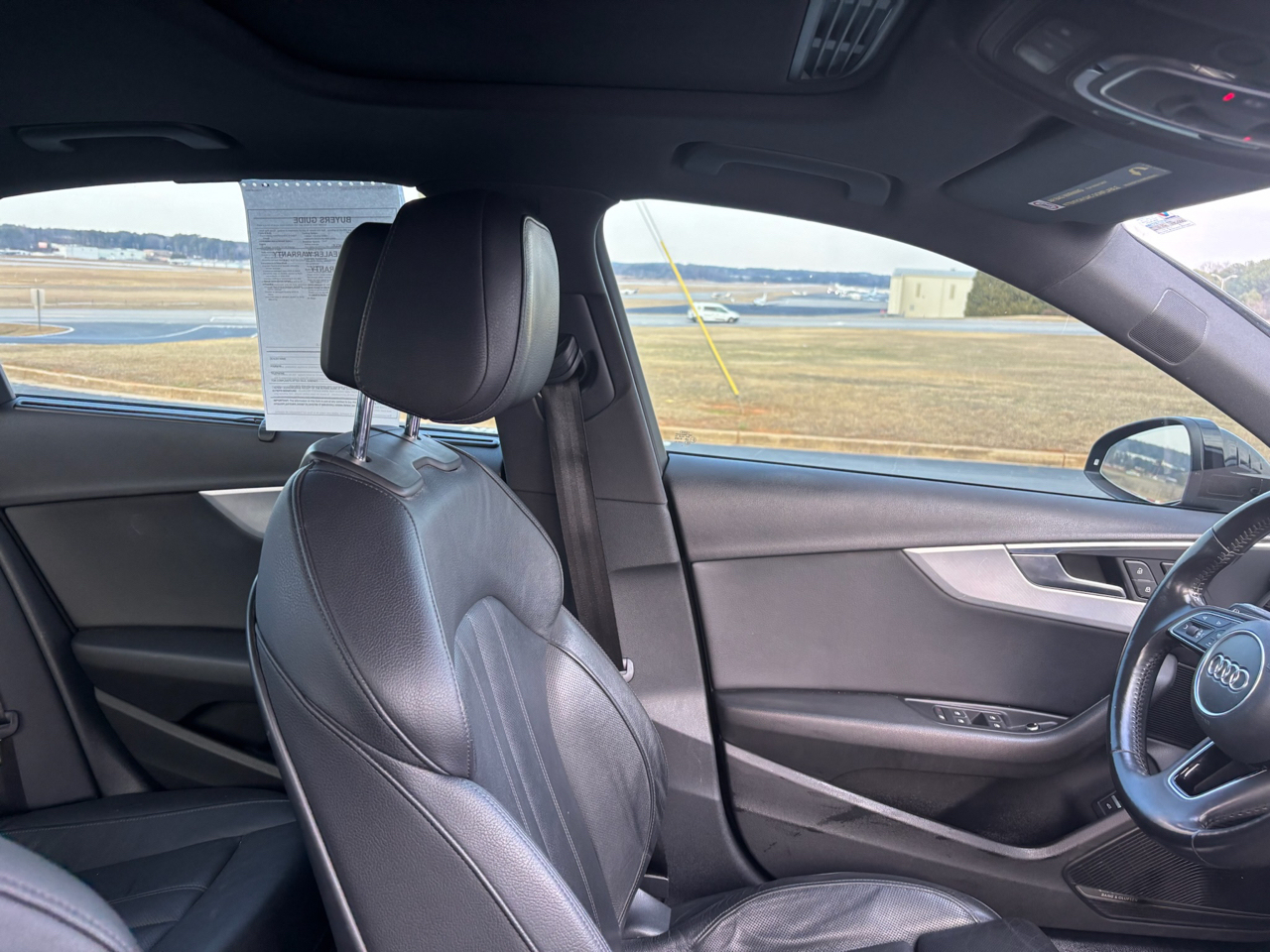 Audi A4 2.0T Prestige quattro Sedan 2017