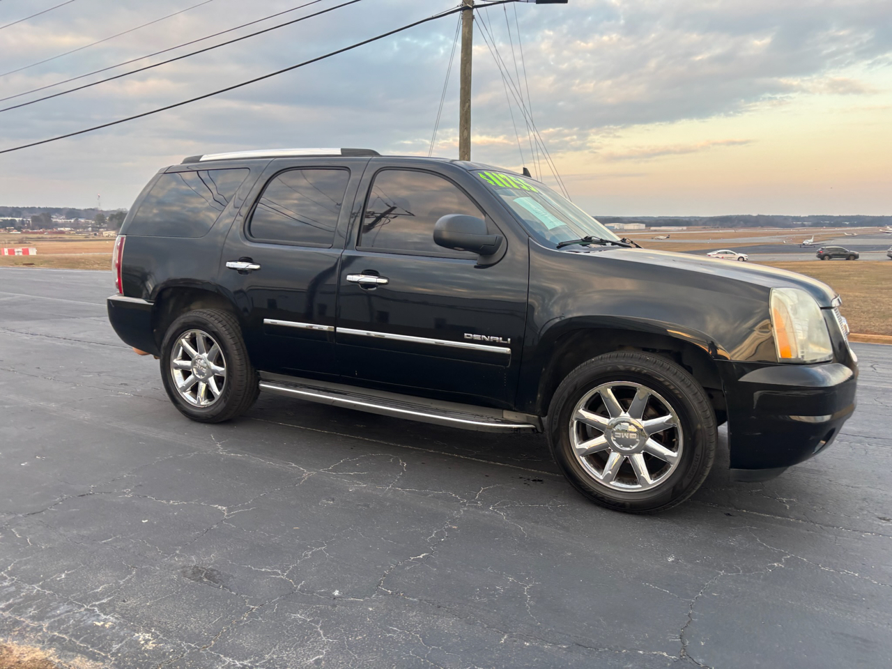GMC Yukon Denali 2WD 2011