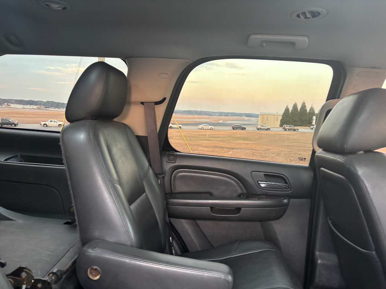 GMC Yukon Denali 2WD 2011