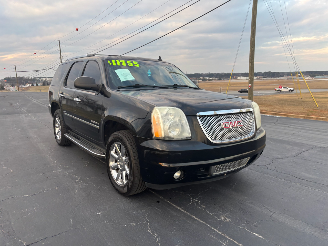 GMC Yukon Denali 2WD 2011