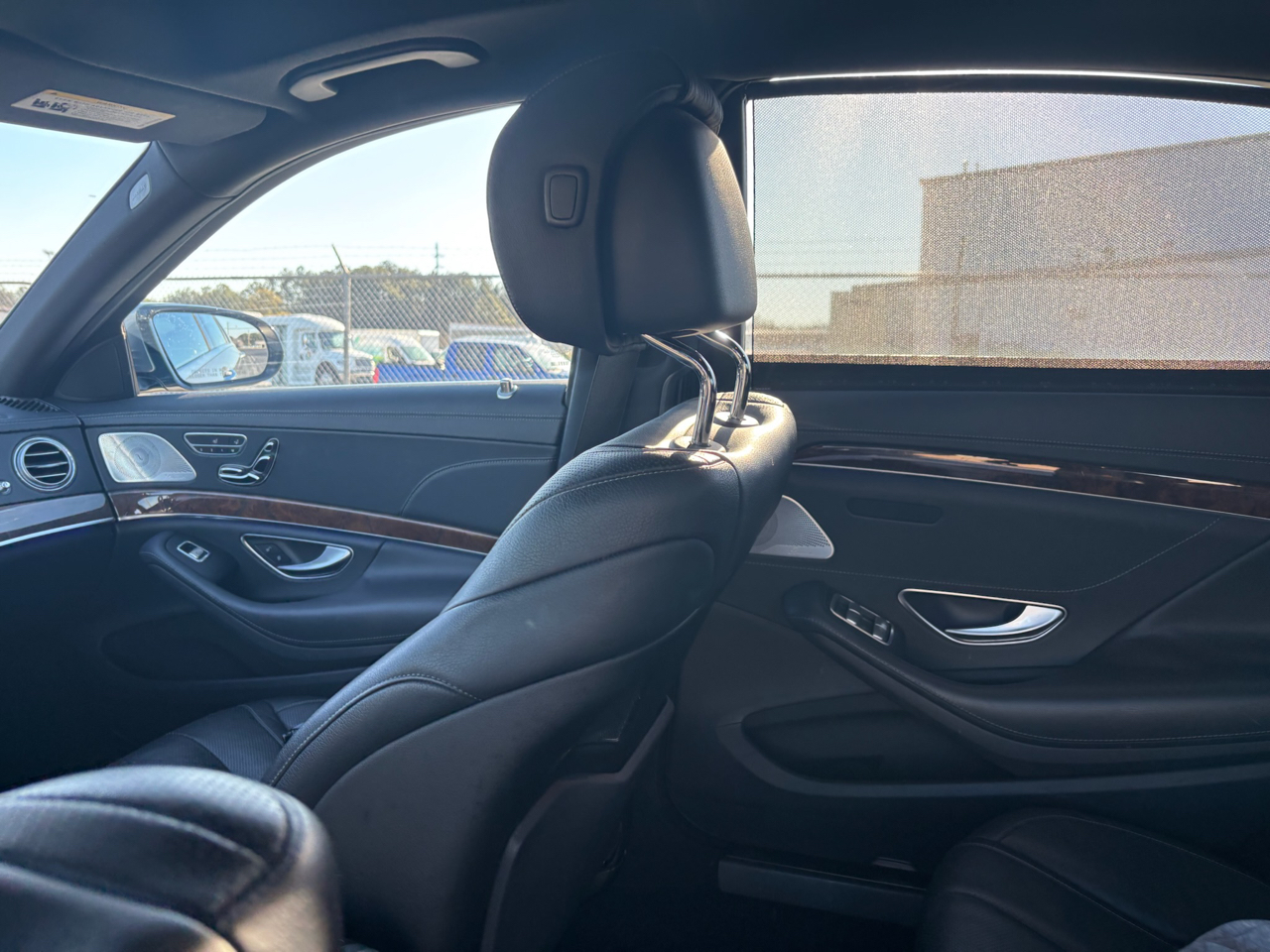 Mercedes-Benz S-Class S550 2014