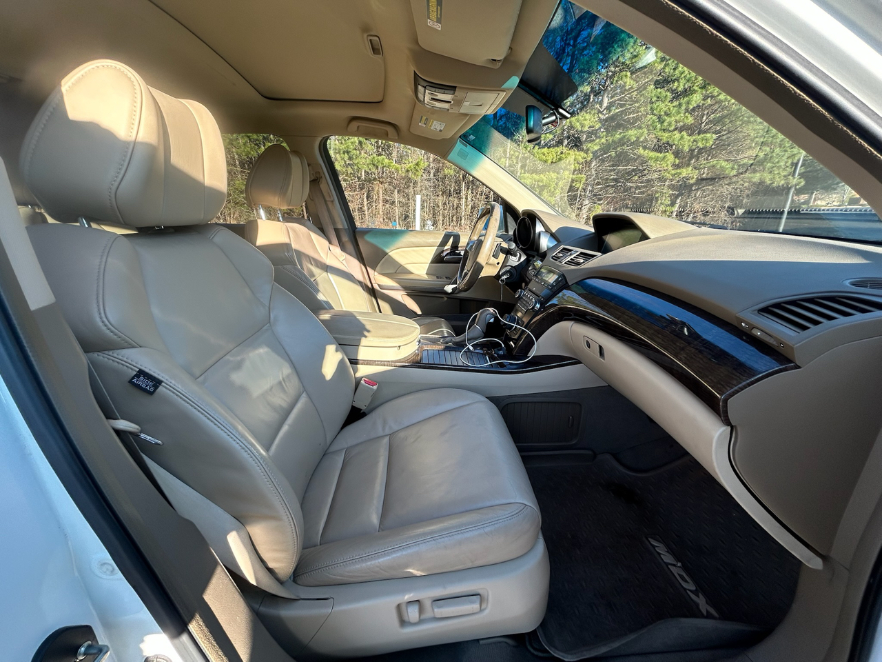 Acura MDX 6-Spd AT w/Tech Package 2012