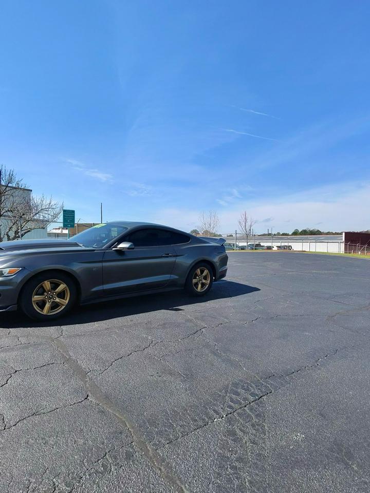 Ford Mustang V6 Coupe 2016