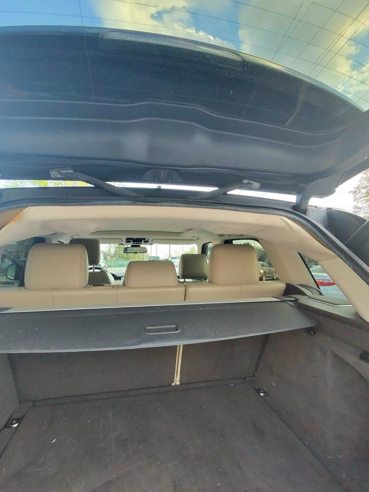 Land Rover Range Rover Sport 3.0L V6 Supercharged SE 2014