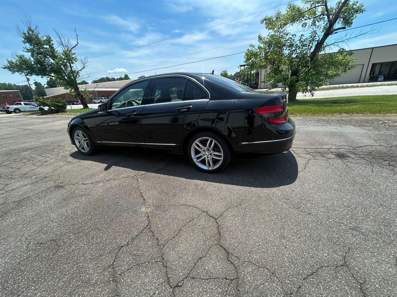 Mercedes-Benz C-Class C300 4MATIC Sport Sedan 2010