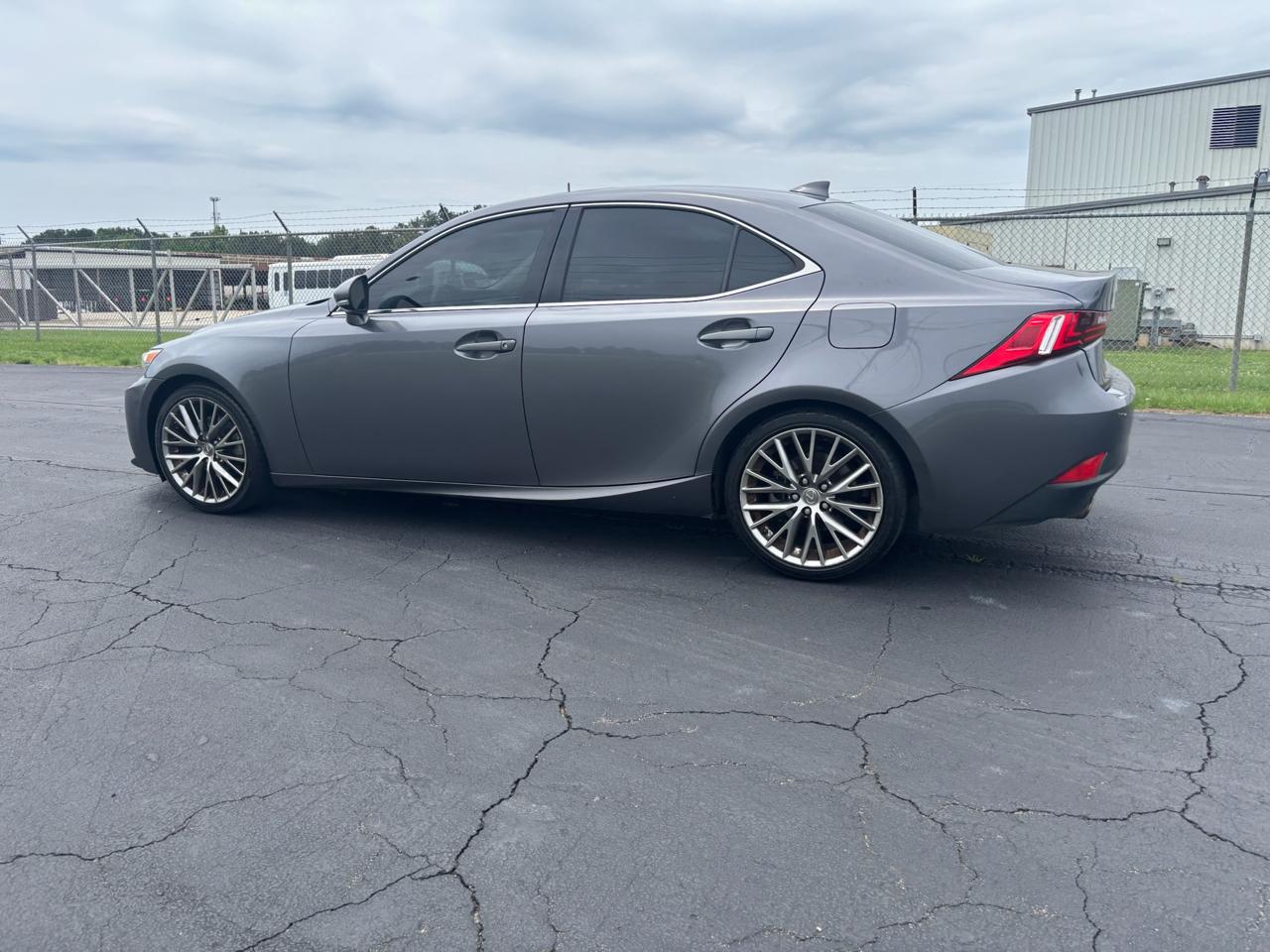 Lexus IS 250 RWD 2014