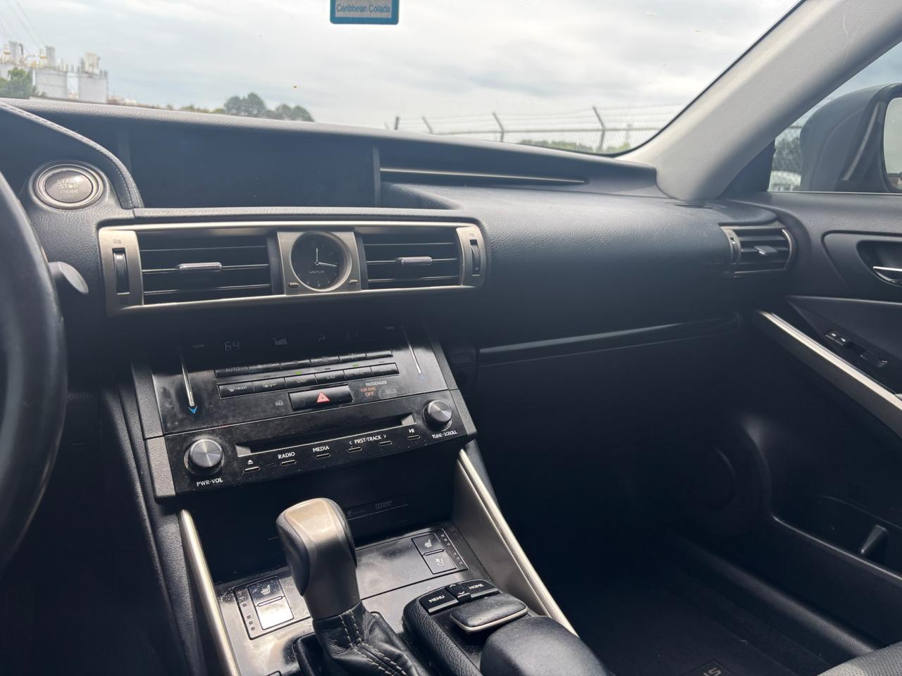 Lexus IS 250 RWD 2014