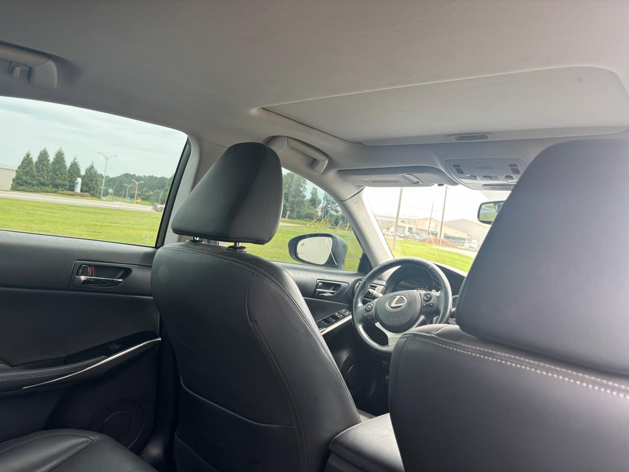 Lexus IS 250 RWD 2014