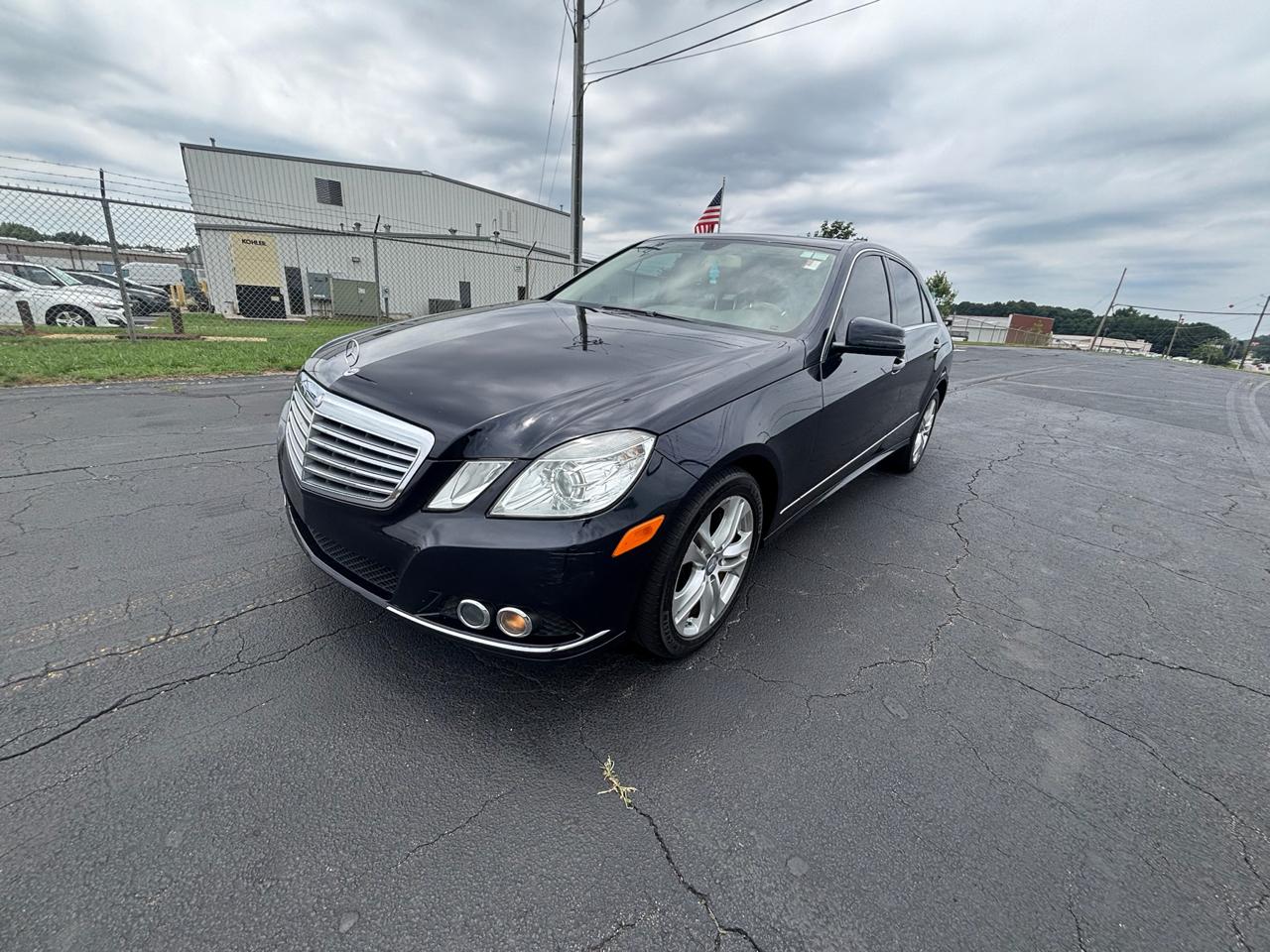 Mercedes-Benz E-Class E350 Sedan 2011