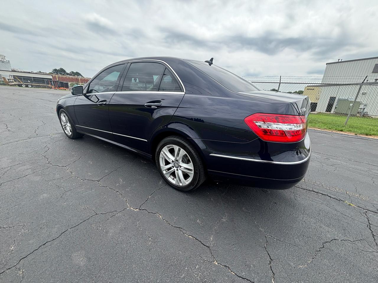Mercedes-Benz E-Class E350 Sedan 2011