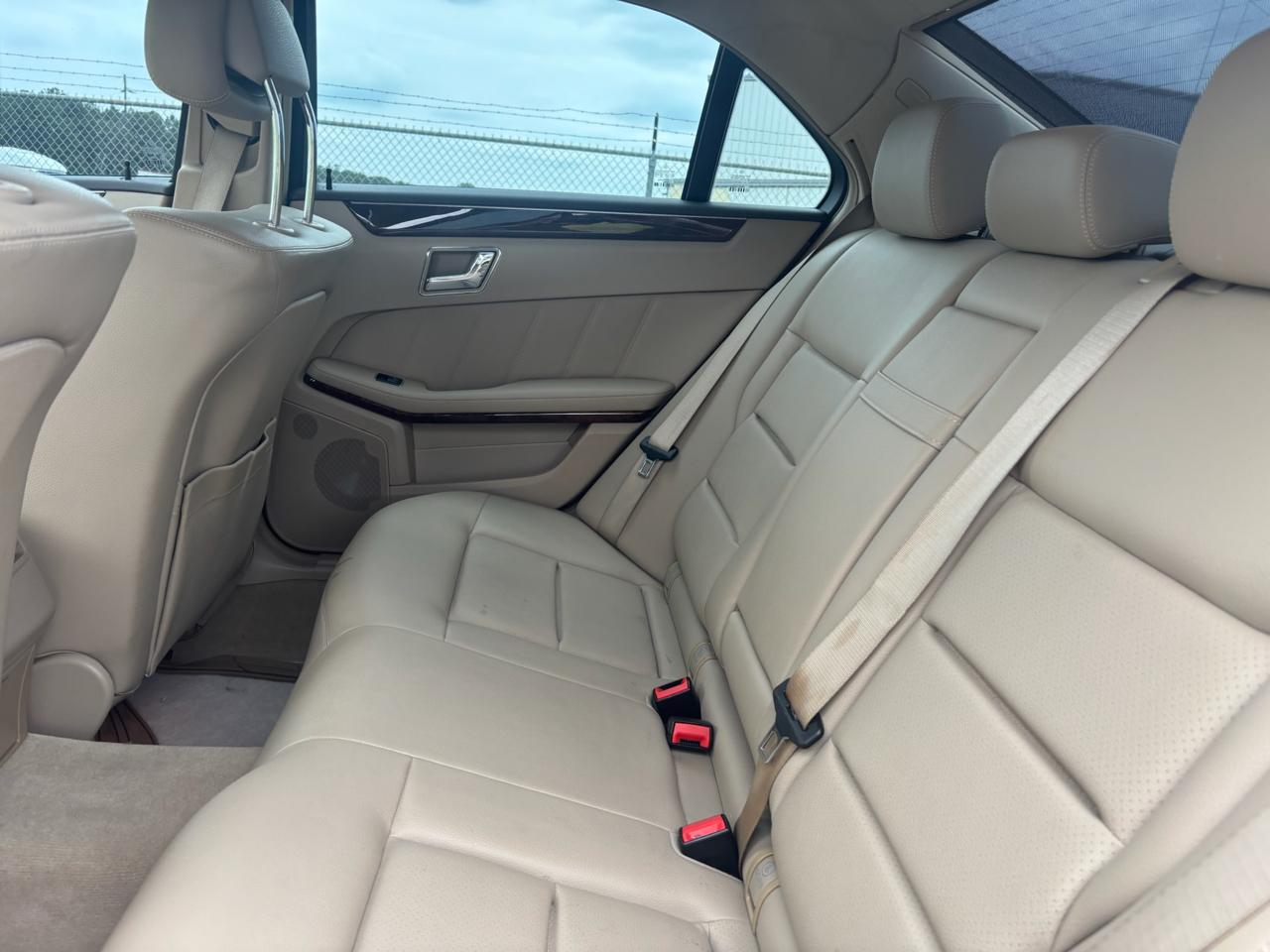 Mercedes-Benz E-Class E350 Sedan 2011