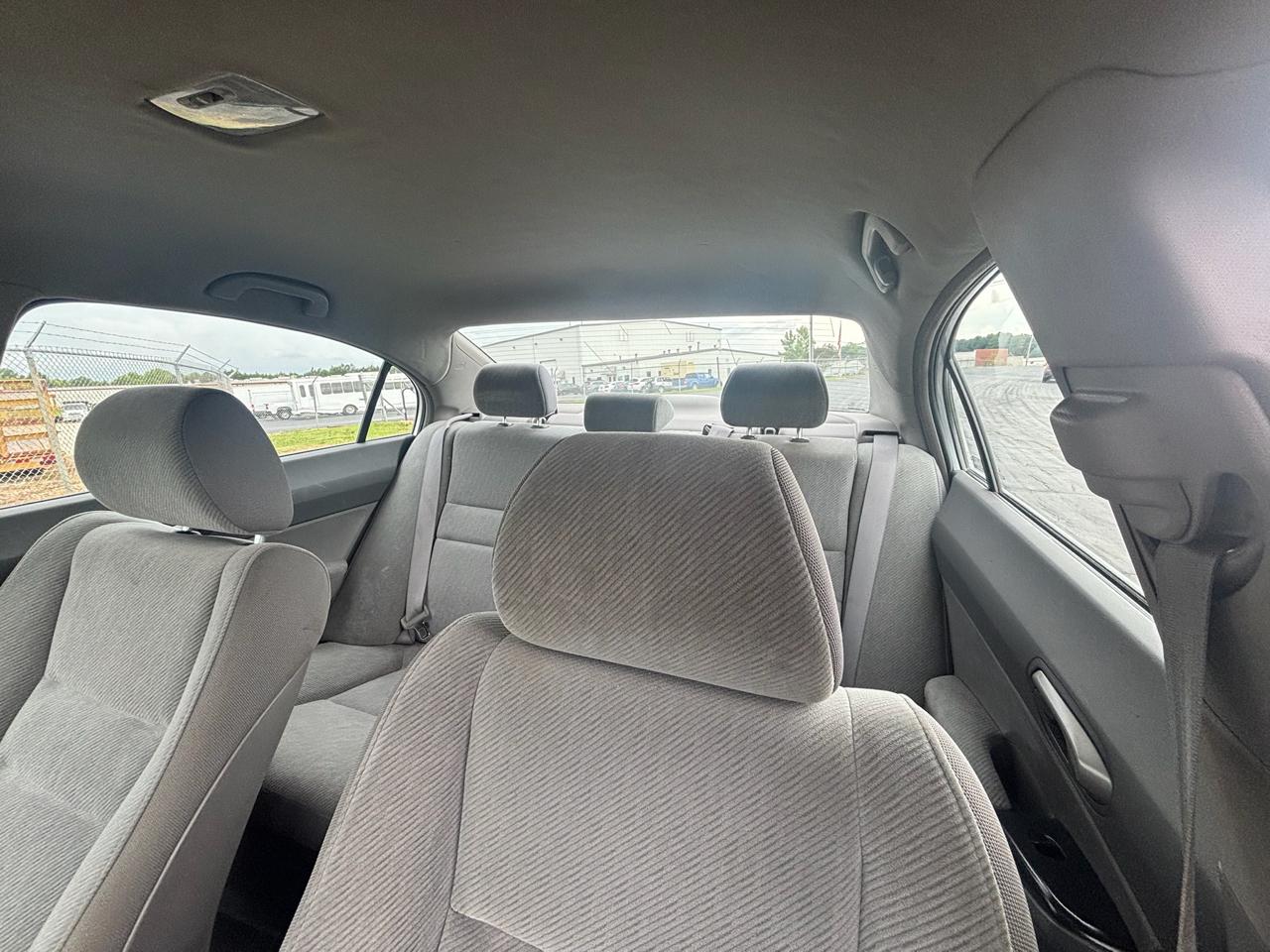 Honda Civic LX Sedan 5-Speed AT 2009