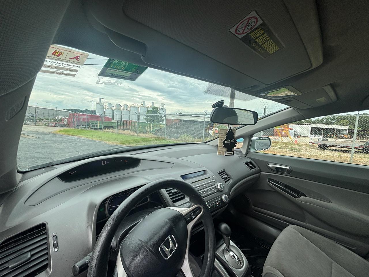 Honda Civic LX Sedan 5-Speed AT 2009