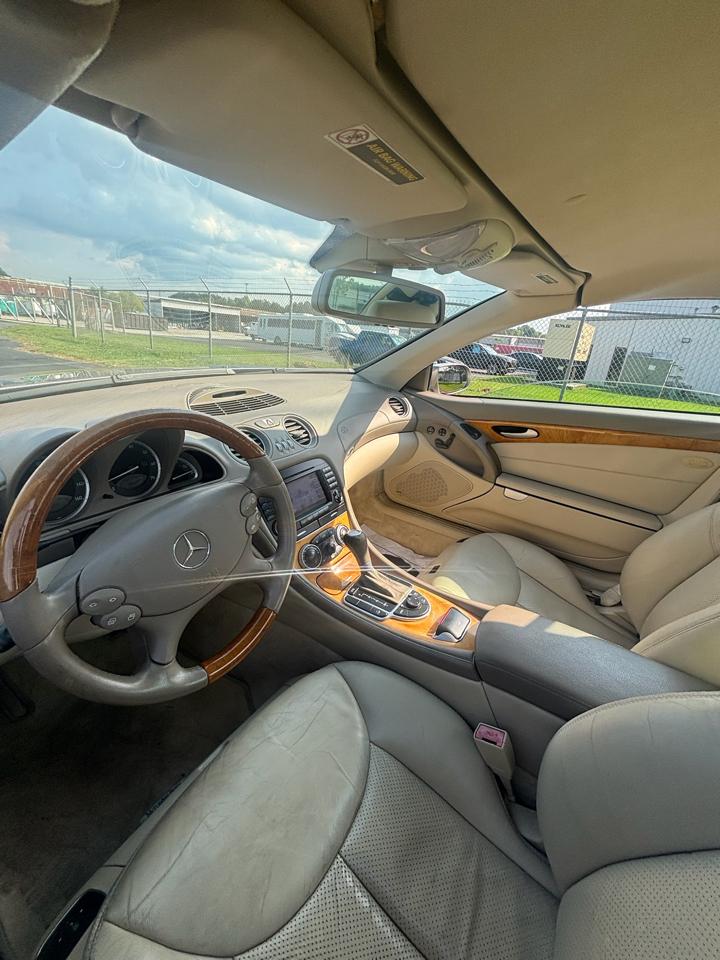 Mercedes-Benz SL-Class SL500 2005