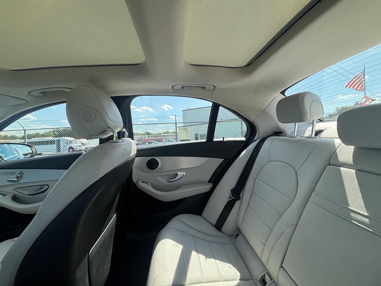 Mercedes-Benz C-Class C300 4MATIC Sedan 2015