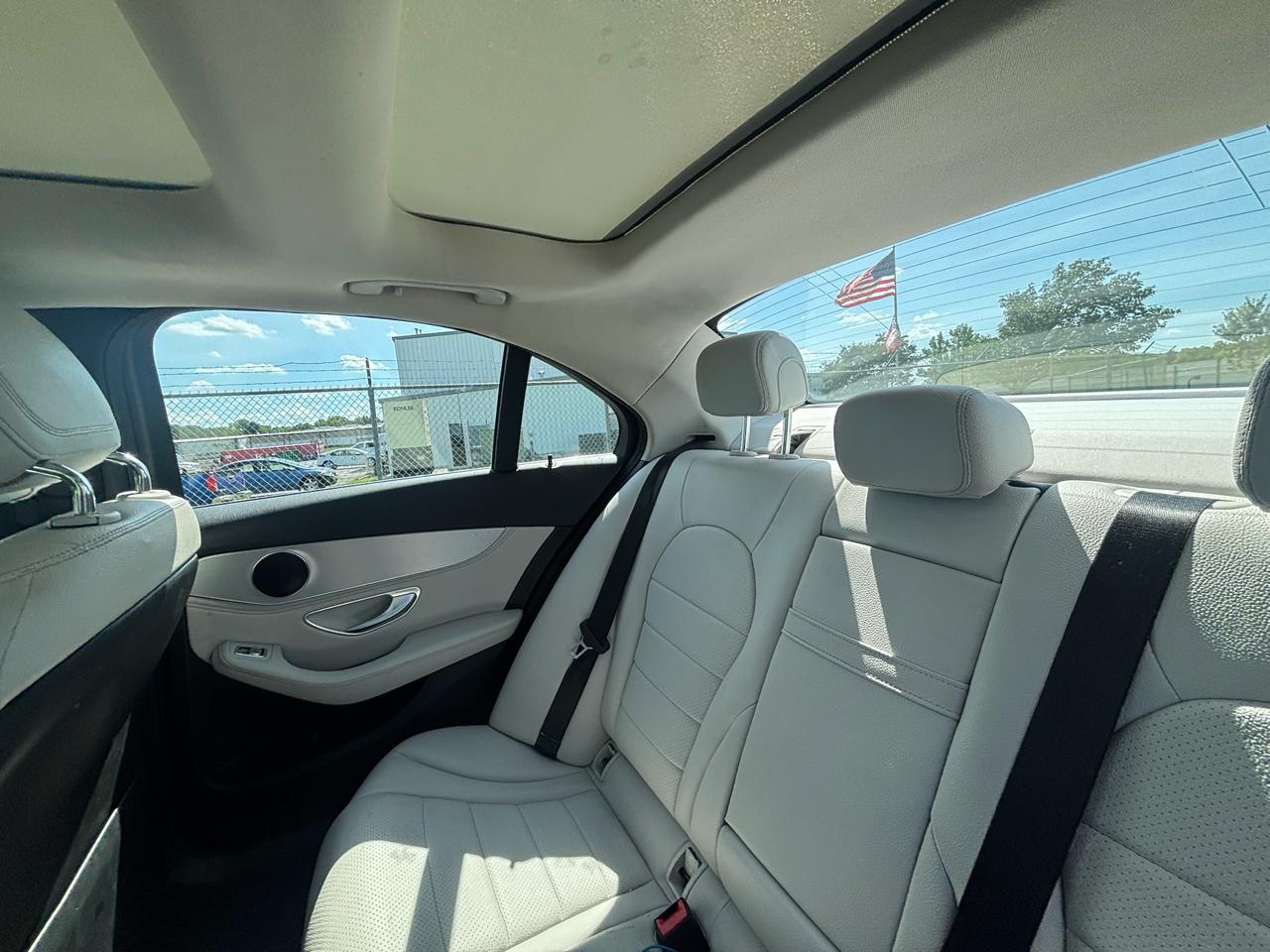 Mercedes-Benz C-Class C300 4MATIC Sedan 2015