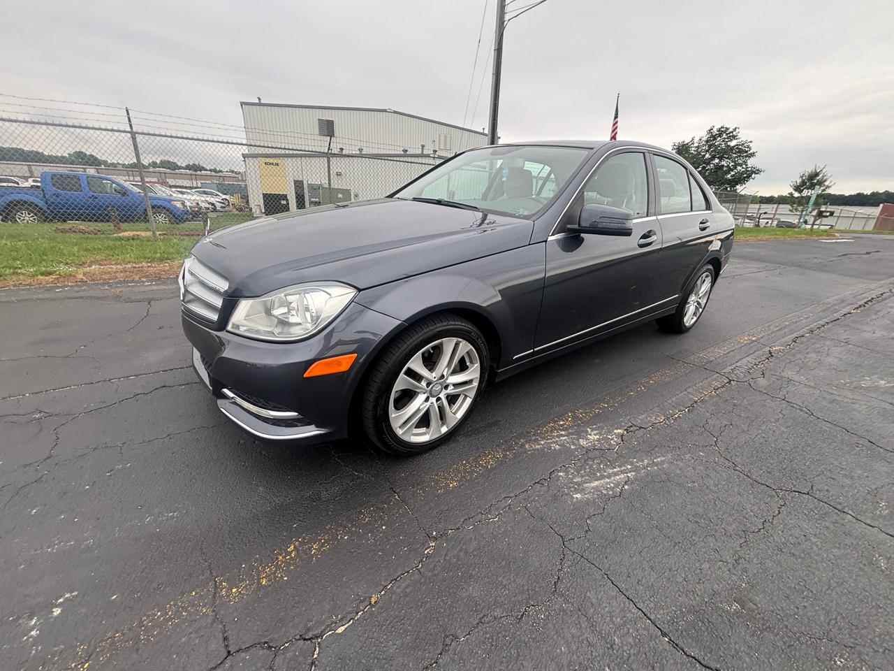 Mercedes-Benz C-Class C300 4MATIC Sport Sedan 2013