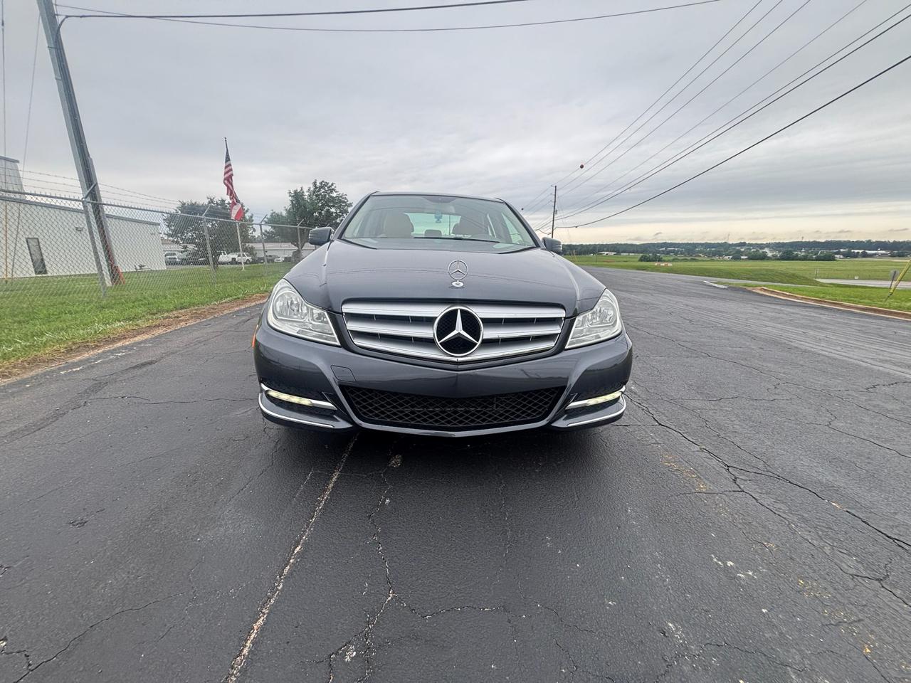 Mercedes-Benz C-Class C300 4MATIC Sport Sedan 2013